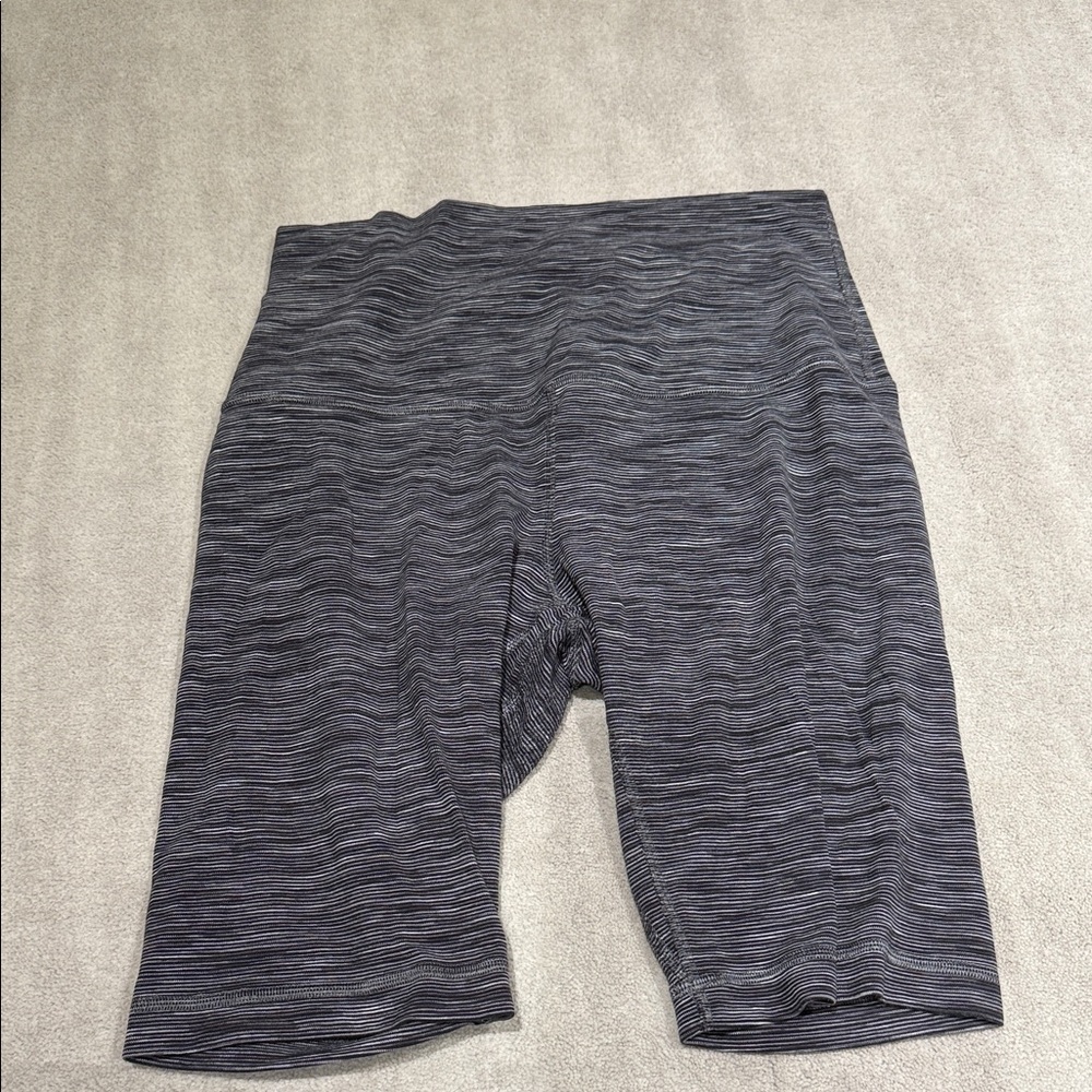 Lululemon Athletica 8” Align Patterned Shorts